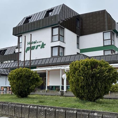 Hotel Park Nekcse Kültér fotó