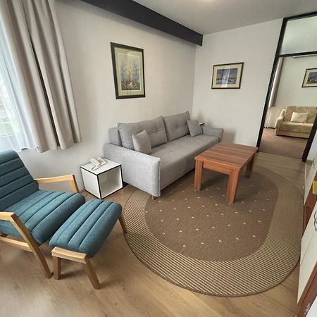 Hotel Park Nekcse Kültér fotó