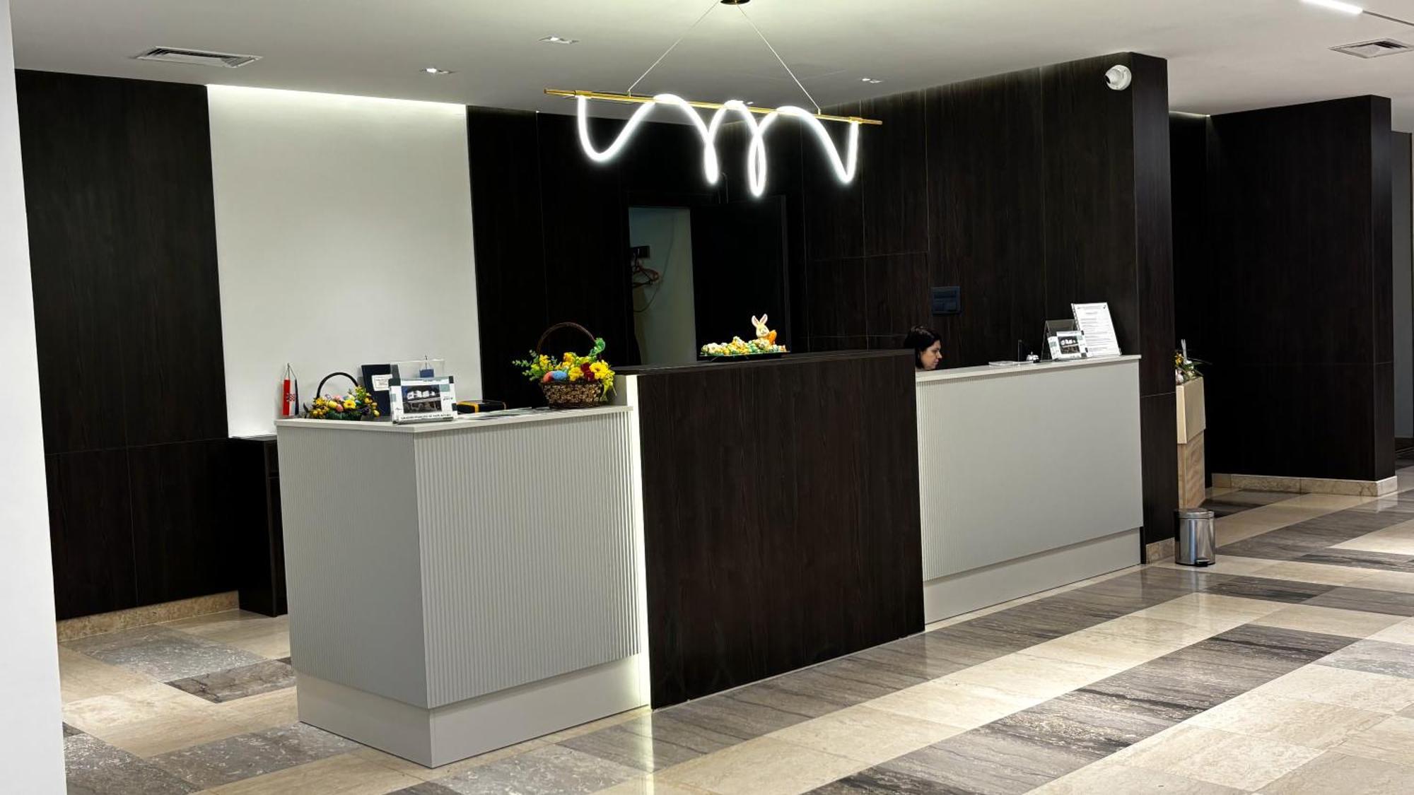 Hotel Park Nekcse Kültér fotó